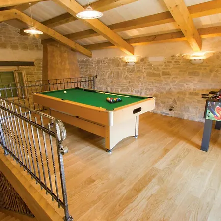 Holiday home Lovely In With House A Panoramic View