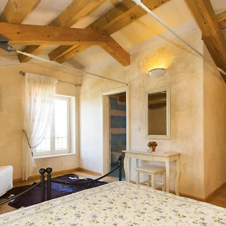 Cozy In With Sauna Casa de Férias Labin (Istria)